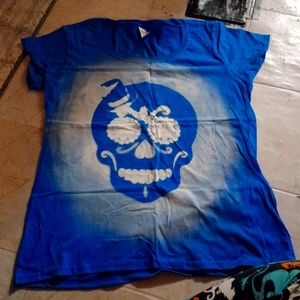 Bleach dye shirt